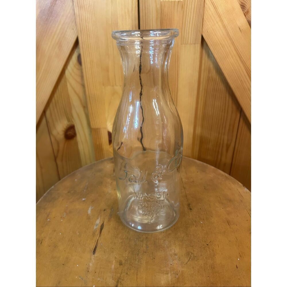 Vintage Jall & Co 1 pint milk bottle (5574)